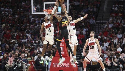 补强杜兰特与DFS！新赛季的火箭能否一劳永逸解决进攻空间问题？