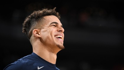 APP下载-小波特：感激约穆挡拆让我们夺冠 也确实感觉我在掘金遇到了瓶颈