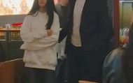 网页版登录入口-大S女儿玥儿开通账号，用烟花缅怀母亲，小S和徐妈同时关注